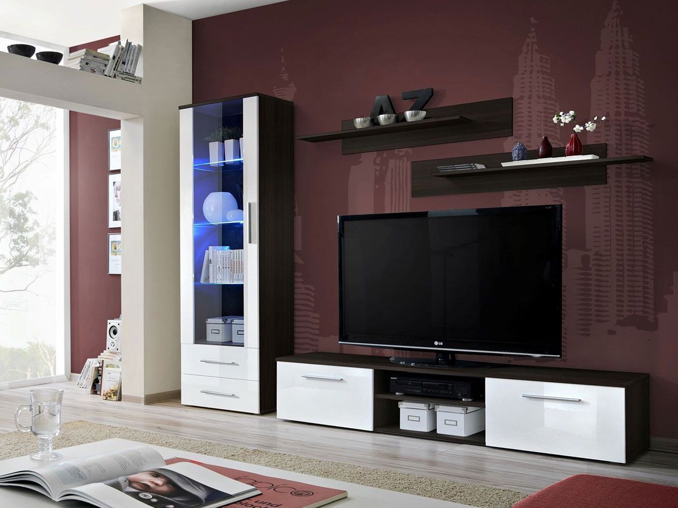 Exceptionnel meuble-paroi Elgane 03, couleur : noir / blanc - dimensions : 190 x 250 x 45 cm (h x l x p), avec huit compartiments
