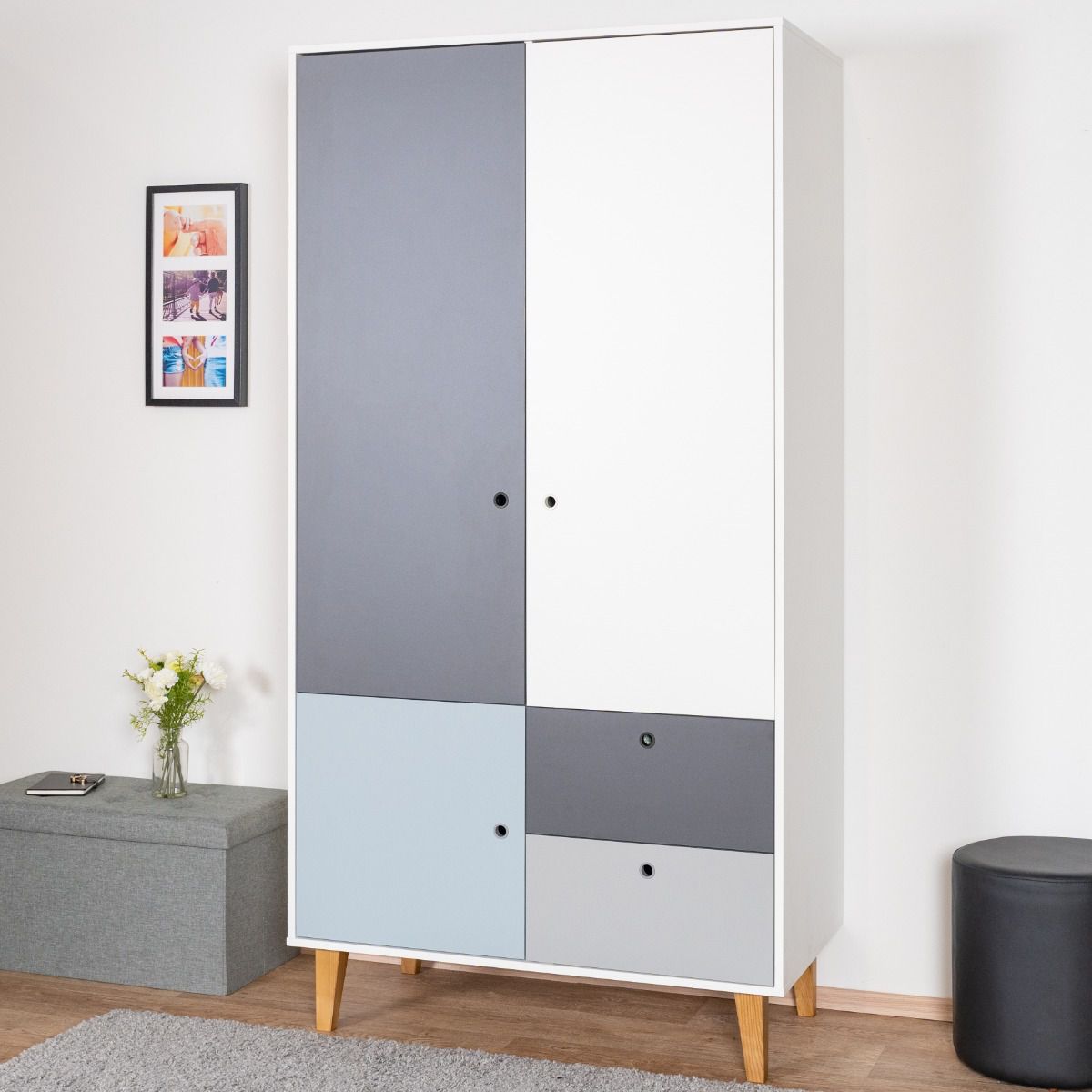 Chambre d'adolescents - armoire à portes battantes / armoire Syrina 04, couleur : blanc / gris / bleu - Dimensions : 202 x 104 x 55 cm (h x l x p)