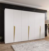Armoire à portes battantes / Couleur : Blanc / Bords ABS / 3 mètres de large / 3 tringles à vêtements / Fonction Soft-Close / Poignées : Or / 3 compartiments / Dimensions : 300 x 52 x 202 cm