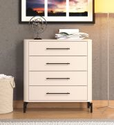 Commode / Quatre tiroirs / Couleur : Cachemire / Poignées & Pieds : Noir / Dimensions : 90 x 40 x 94 cm / Chants ABS / Pour chambre à coucher / Poignées longues