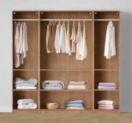 Armoire ouverte / Large / 3 tringles à vêtements / Couleur : Chêne Puccini / 4 compartiments / Dimensions : 206 x 55 x 196 cm / Design simple / 6 étagères en bois / Pour chambre à coucher
