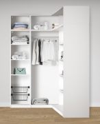 Armoire d'angle ouverte / 11 compartiments / Couleur : Blanc / 1 tringle à vêtements / 7 étagères en bois / Dimensions : 108,5 x 55 x 234 cm / 2 paniers à linge / Design universel
