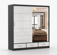 Armoire penderie à portes coulissantes avec miroir | Finition blanc brillant et noir | Lusatian 15 | 218 x 203 x 61 cm | 3 tiroirs | 12 compartiments