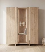 Vitrine / Couleur : Chêne blanchi / Bois massif / Chêne huilé / Pierre de travertin / Éclairage LED inclus / Panneau arrière : HDF / 120 x 41 x 140 cm