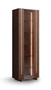 Vitrine / Couleur : Tabacco / 1 porte / Bois massif / Chêne huilé / Pierre de travertin / Éclairage LED inclus / 6 compartiments / 68 x 41 x 206 cm