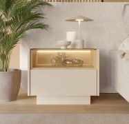Table de chevet / Couleur : Beige / Chêne Cremona / 1 tiroir / incl. éclairage LED / 1 compartiment / 53 x 40 x 43 cm / Fonction Push-to-open / Table de chevet / Pour chambre à coucher