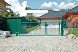 Portail battant à cadre tubulaire - 2 vantaux, Finition: Revêtement vert, Hauter: 123 cm, Larguer libre: 300 cm