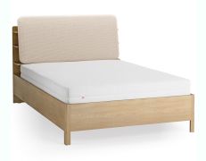 Lit double / Couleur : Chêne / Beige / 140 x 200 cm / Appuie-tête rembourré / Sommier à lattes inclus / Quatre étagères ouvertes / Bac derrière le dossier