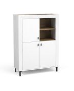 Grande commode 8 compartiments Barbe 13 | Blanc mat & chêne | 136 x 97 x 40 cm | 3 portes, poignées noires