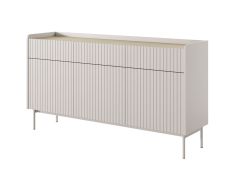 Commode Skhira 02 | Push-to-open | Beige & Chêne Scandi | 3 portes, 3 tiroirs | 82 x 153 x 38 cm