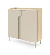 Commode / Couleur : Chêne Mavelie / Macadamia / 2 portes battantes / 3 compartiments / 103 x 42 x 110 cm / Fonction push-to-open / Pieds : métal / Pour le salon