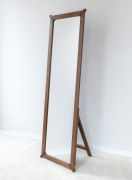 Miroir sur pied / Couleur : Tabacco / Chêne huilé / Bois massif / 53 x 4 x 179 cm / Seille 03 / Miroir de sol