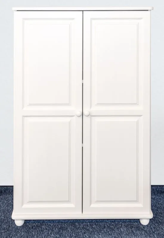 Commode blanche en pin massif Junco 157 | Design moderne | 140 x 89 x 41 cm