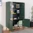 Vitrine design vert forêt Inari 02 | 4 portes, 4 compartiments | 152 x 92 x 40 cm | Élégance et fonctionnalité