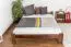 Lit simple / lit d'appoint en bois de pin massif, couleur noyer A8, sommier à lattes inclus - Dimensions : 140 x 200 cm