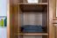 Armoire | 3 portes battantes | 2 tiroirs | 5 casiers | avec tringle à vêtements | 135 cm de large | Bois massif | Couleur: Chêne Rustique Abbildung