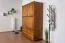 Armoire | 3 portes battantes | 4 tiroirs | 4 casiers | avec tringle à vêtements | 154 cm de large | Bois massif | Couleur: Chêne Rustique Abbildung