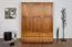 Armoire | 3 portes battantes | 4 tiroirs | 4 casiers | avec tringle à vêtements | 154 cm de large | Bois massif | Couleur: Chêne Rustique Abbildung