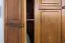 Armoire | 3 portes battantes | 2 tiroirs | 5 casiers | avec tringle à vêtements | 135 cm de large | Bois massif | Couleur: Chêne Rustique Abbildung