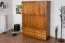 Armoire | 3 portes battantes | 4 tiroirs | 4 casiers | avec tringle à vêtements | 154 cm de large | Bois massif | Couleur: Chêne Rustique Abbildung