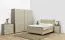 Armoire beige brillant
