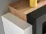 Elégant meuble-paroi avec cheminée au bioéthanol Bjordal 27, couleur : blanc / chêne Artisan - dimensions : 150 x 290 x 45 cm (h x l x p), avec fonction push-to-open