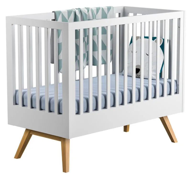 Lit bébé à barreaux Naema 01 | Blanc et chêne | Couchage 60 x 120 cm | Design moderne