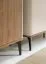 Vitrine | Armoire en verre | Noyer/Cachemire | 73 x 40 x 190 cm | Chants ABS | 3 portes | Système Push-to-open | 11 compartiments | Pieds en métal | Belladere 02