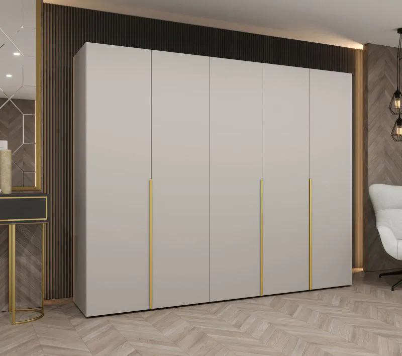 Armoire penderie Eiger 44 | 3 barres de suspension | 2,5 m de large | 3 portes | Finition cachemire & poignées dorées | Soft-Close