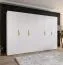 Armoire à portes battantes / Penderie / Couleur : Blanc / 3 mètres de large / 6 portes / Poignées : Or / 4 compartiments / Dimensions : 300 x 52 x 202 cm / 4 tringles à vêtements